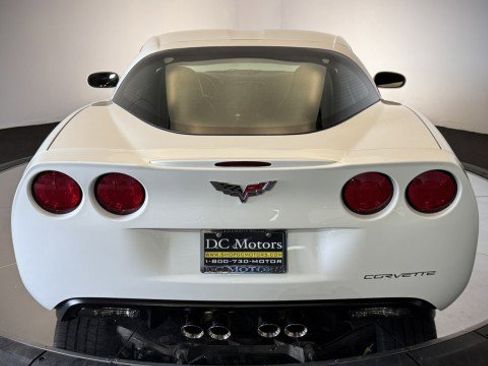 Used 2011 Chevrolet Corvette Coupe w/ Preferred Equipment Group RWD image 36