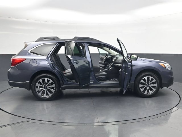 Used 2016 Subaru Outback 2.5i Limited AWD/4WD image 37