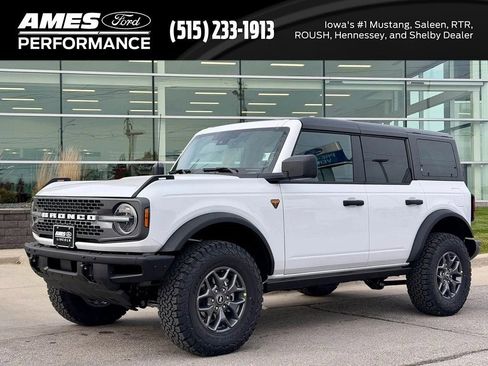 New 2025 Ford Bronco Badlands image 1