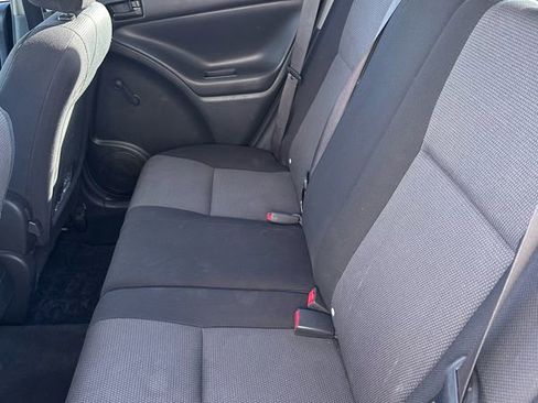 Used 2007 Pontiac Vibe w/ Sun And Sound Package image 9