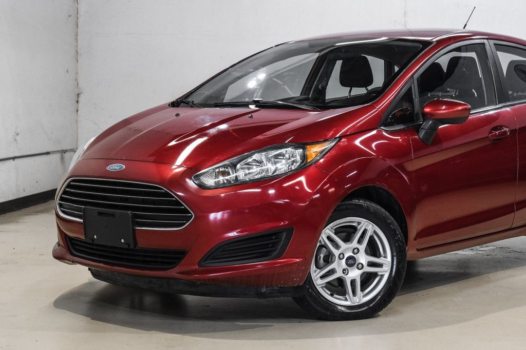 Used 2017 Ford Fiesta SE FWD image 5