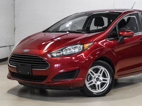 Used 2017 Ford Fiesta SE FWD image 5