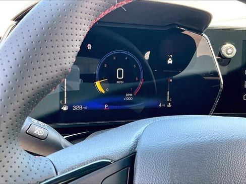 New 2026 Chevrolet Trax RS w/ Sunroof Package FWD image 21