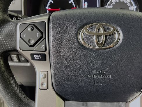 Used 2024 Toyota 4Runner SR5 AWD/4WD image 19