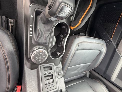 Used 2023 Ford Bronco Badlands AWD/4WD image 26
