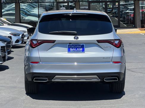 New 2026 Acura MDX SH-AWD image 4