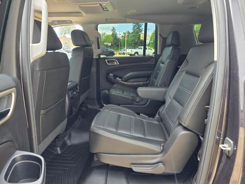 Used 2018 GMC Yukon XL Denali w/ Open Road Package AWD/4WD image 15