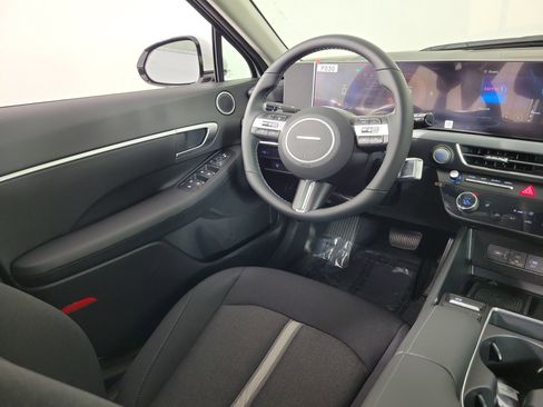 New 2026 Hyundai Sonata SEL FWD image 5