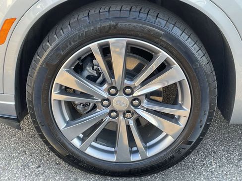 Certified 2024 Cadillac XT6 Premium Luxury w/ LPO, Floor Liner Package image 41