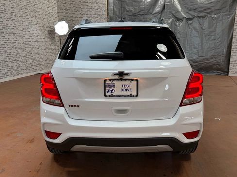 Used 2018 Chevrolet Trax LT w/ Redline Edition image 5