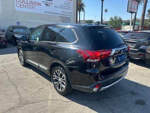 Used 2017 Mitsubishi Outlander ES image 13