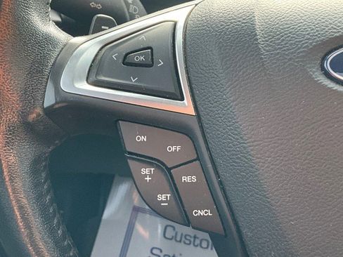 Used 2018 Ford Fusion Titanium image 14