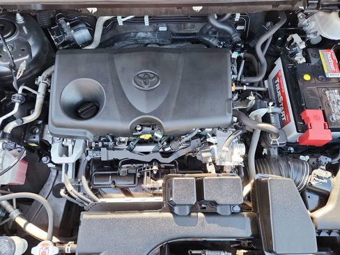 Used 2023 Toyota RAV4 XLE Premium image 13