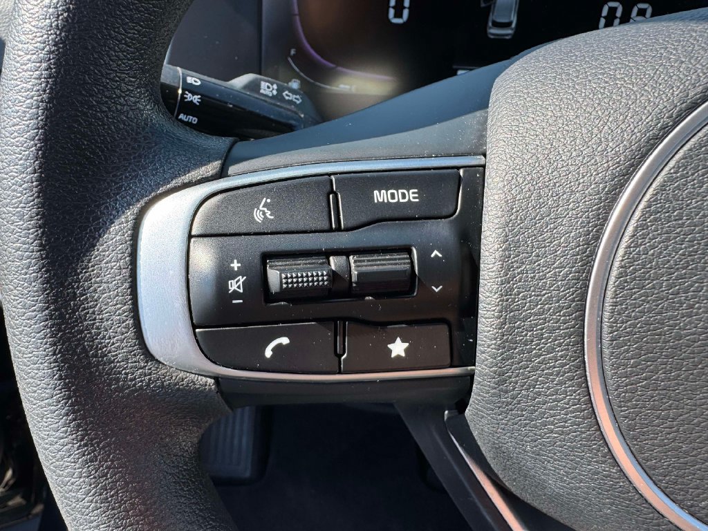 Used 2023 Kia Sportage LX AWD/4WD image 18