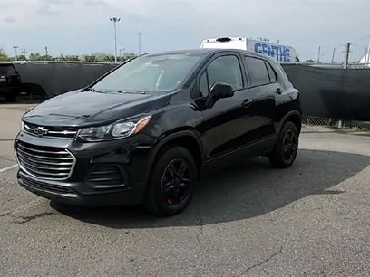 Certified 2022 Chevrolet Trax LS w/ Tint and Cruise Package