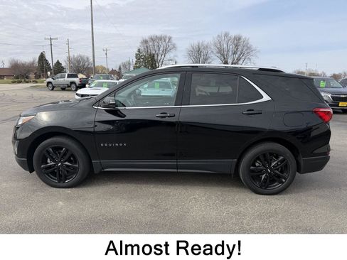 Used 2020 Chevrolet Equinox LT w/ Midnight Edition image 1