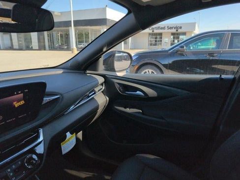 New 2026 Buick Envista Sport Touring w/ Convenience I Package FWD image 22