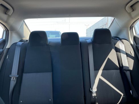 Used 2025 Nissan Sentra SV image 37