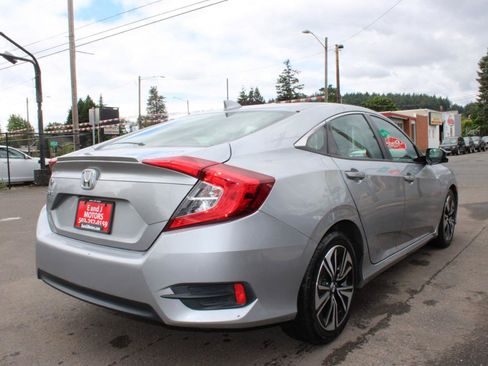 Used 2016 Honda Civic EX-T image 6