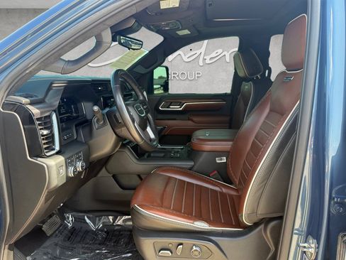 Used 2024 GMC Sierra 2500 Denali Ultimate AWD/4WD image 23