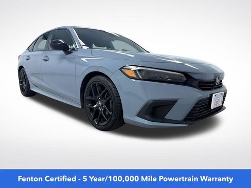 Used 2023 Honda Civic Sport image 1