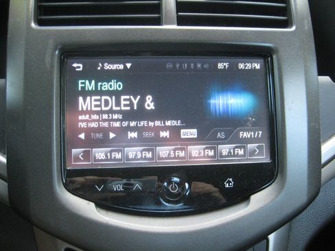 Used 2016 Chevrolet Sonic LT FWD image 21
