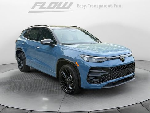 New 2026 Volkswagen Tiguan SE R-Line AWD/4WD image 1
