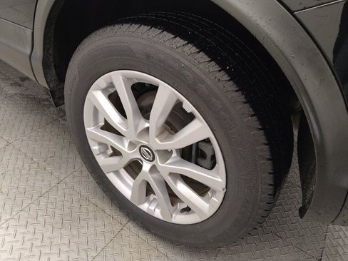 Used 2021 Nissan Rogue Sport S FWD image 31