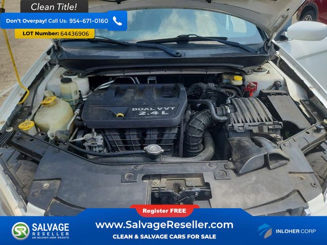 Used 2012 Chrysler 200 Touring FWD image 15
