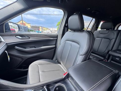 New 2026 Jeep Grand Cherokee L Limited AWD/4WD image 14