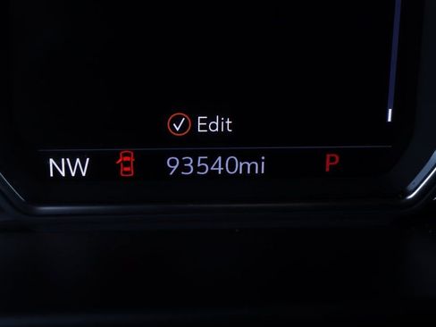 Used 2021 GMC Yukon SLT image 26