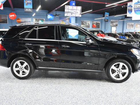 Used 2018 Mercedes-Benz GLE 350 4MATIC w/ Premium 1 Package image 2