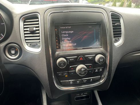 Used 2019 Dodge Durango SXT w/ 3rd Row Seating Group AWD/4WD image 21