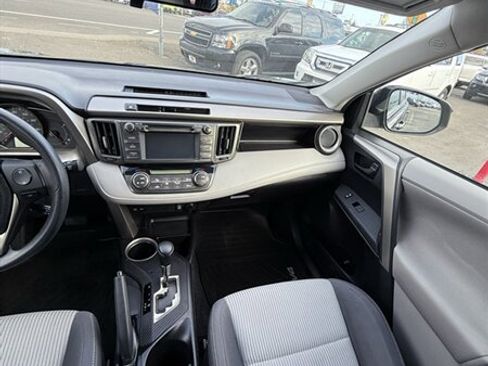 Used 2013 Toyota RAV4 XLE image 20