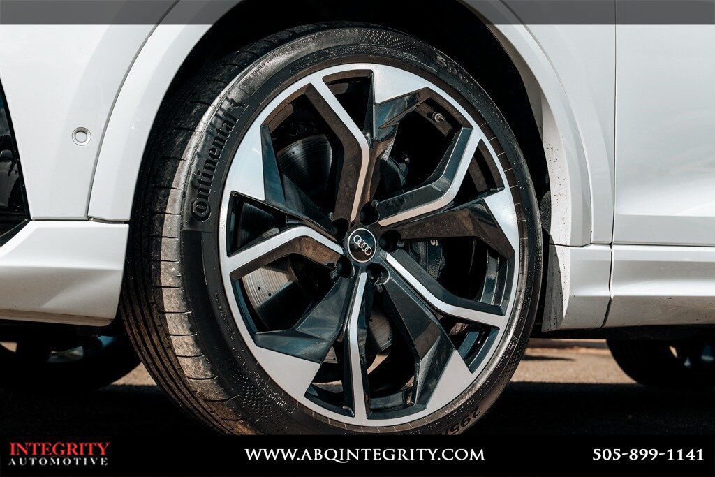 Used 2024 Audi RS Q8 AWD/4WD image 12