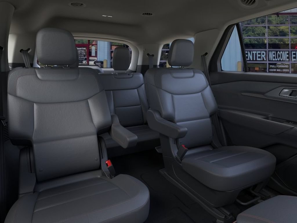 Used 2026 Ford Explorer Active w/ Active Comfort Package AWD/4WD image 11