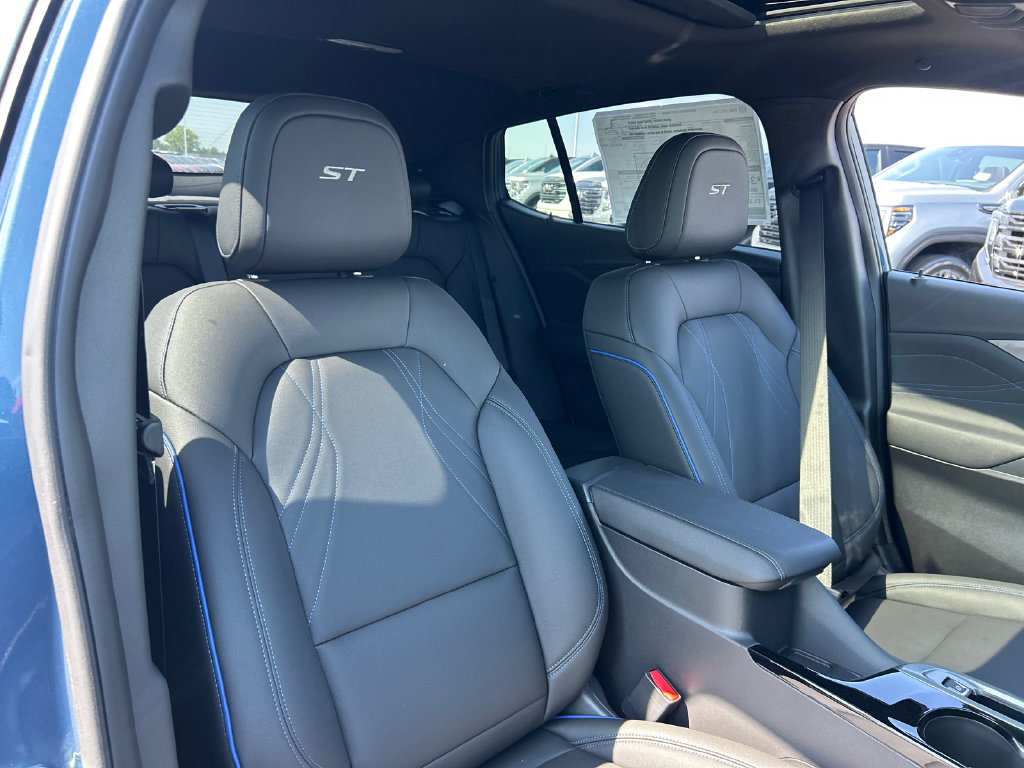 New 2026 Buick Envista Sport Touring w/ Convenience I Package FWD image 36