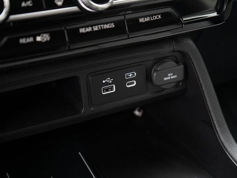 New 2025 Honda Pilot EX-L image 25