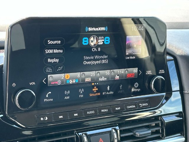 Certified 2025 Nissan Pathfinder SL FWD image 35