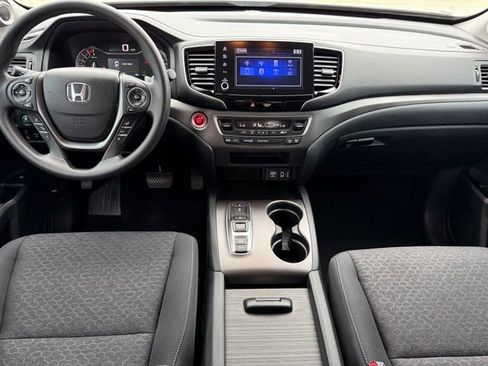Used 2023 Honda Ridgeline Sport image 25