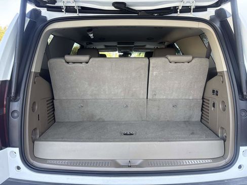 Used 2017 Chevrolet Tahoe Premier RWD image 10