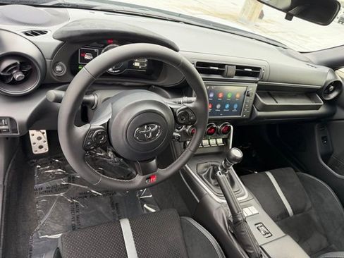 Certified 2025 Toyota GR86 Premium w/ ALL Weather Mat Package (TMS) RWD image 16