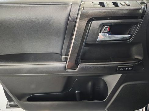 Used 2020 Toyota 4Runner Nightshade AWD/4WD image 10