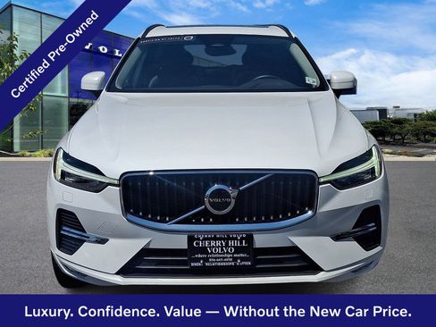 Certified 2023 Volvo XC60 B5 Core w/ Climate Package AWD/4WD image 2