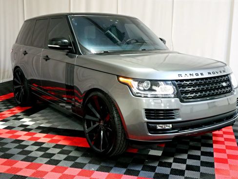 Used 2017 Land Rover Range Rover Supercharged AWD/4WD image 7