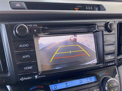 Certified 2018 Toyota RAV4 XLE FWD image 20