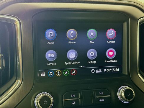 Used 2020 GMC Sierra 2500 AT4 w/ AT4 Premium Package image 16