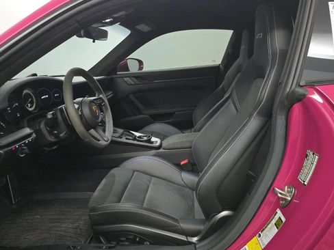 Used 2024 Porsche 911 GT3 image 9