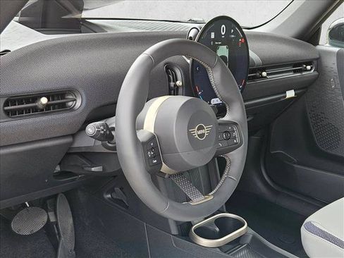 Certified 2026 MINI Cooper S FWD image 9