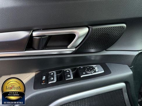 Used 2025 Kia Telluride S AWD/4WD image 8